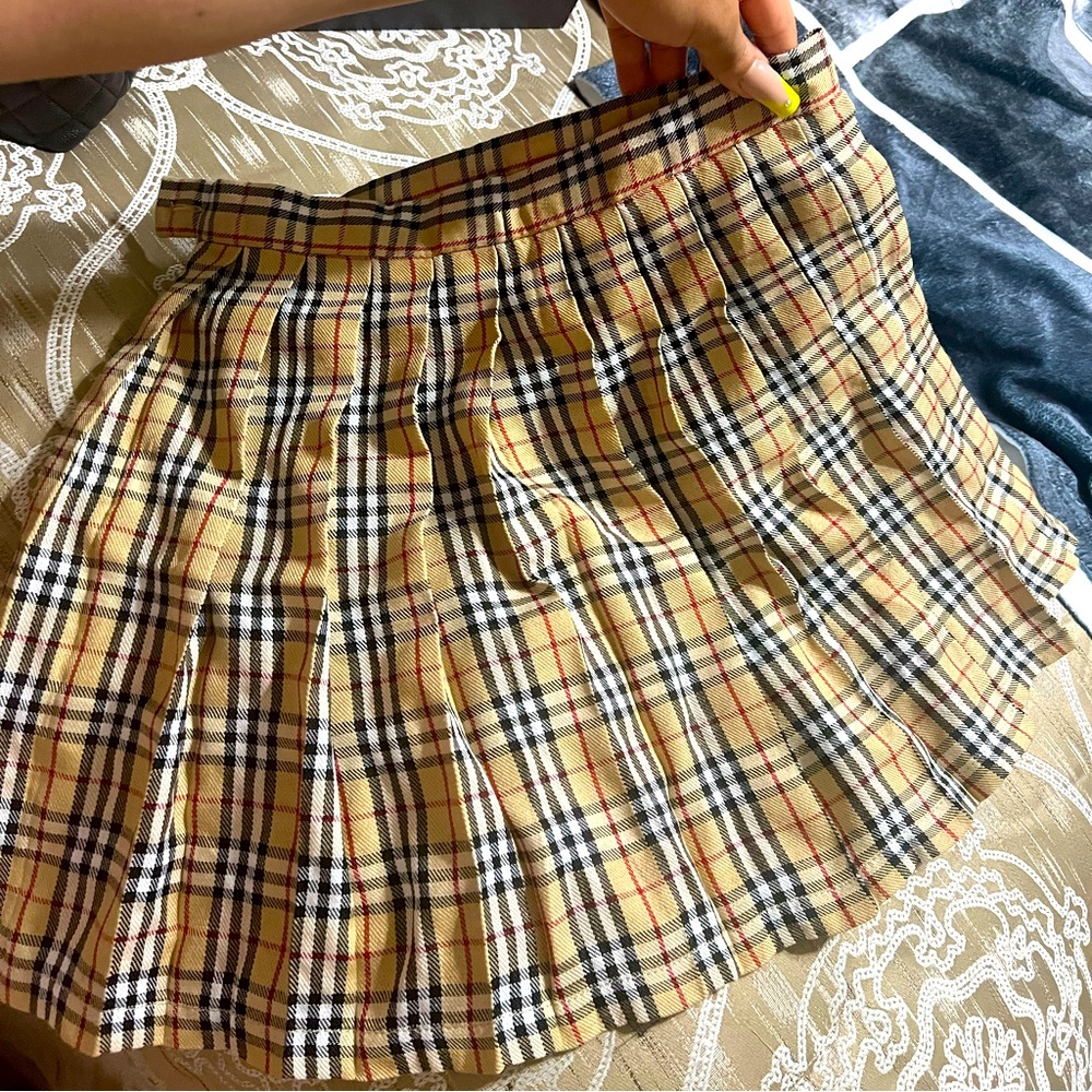 BURBERRY MINI SKIRT